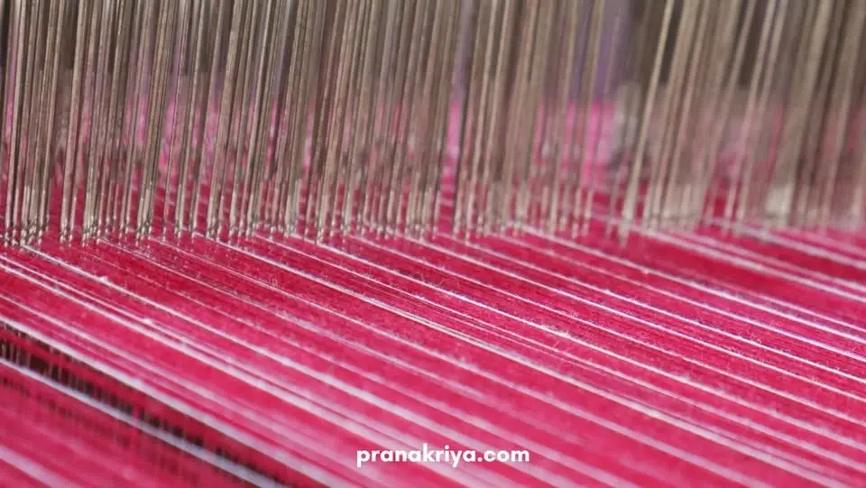 Theme Weaving: The Art of Incorporating Themes from the Yoga Tradition into Yoga Classes