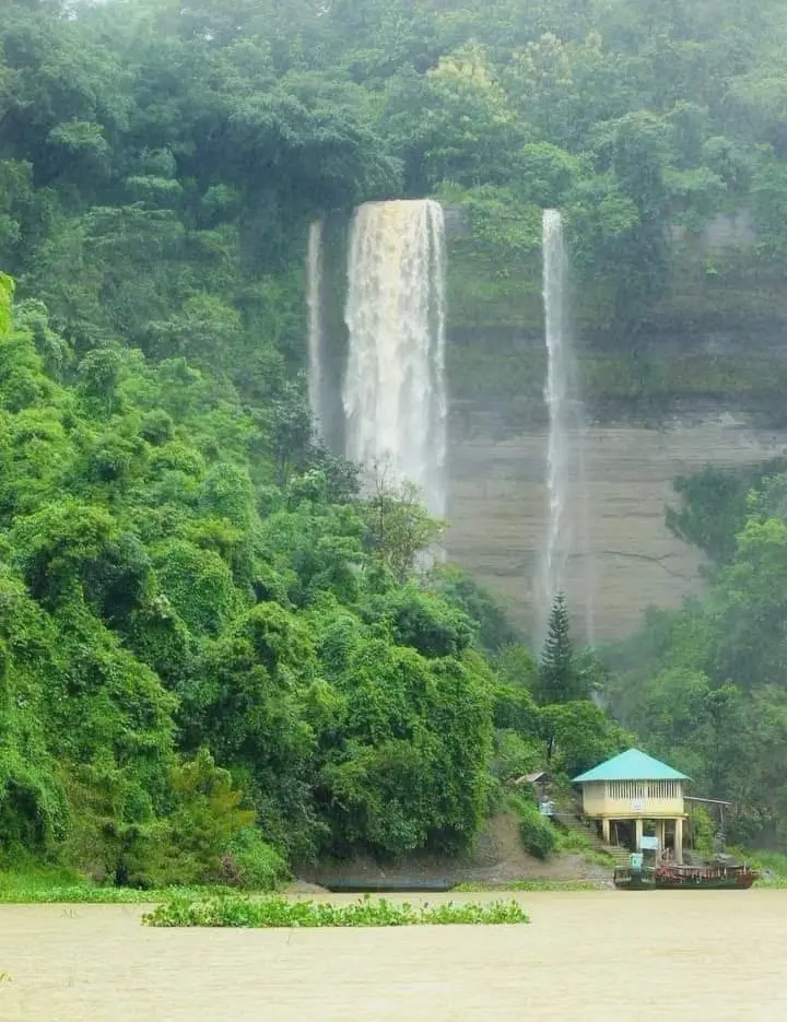 ৯৯৯ টাকায় সুবলং ঝর্ণাসহ রাঙামাটি ডে ট্যুর