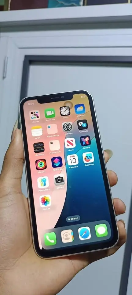 I phone Sale