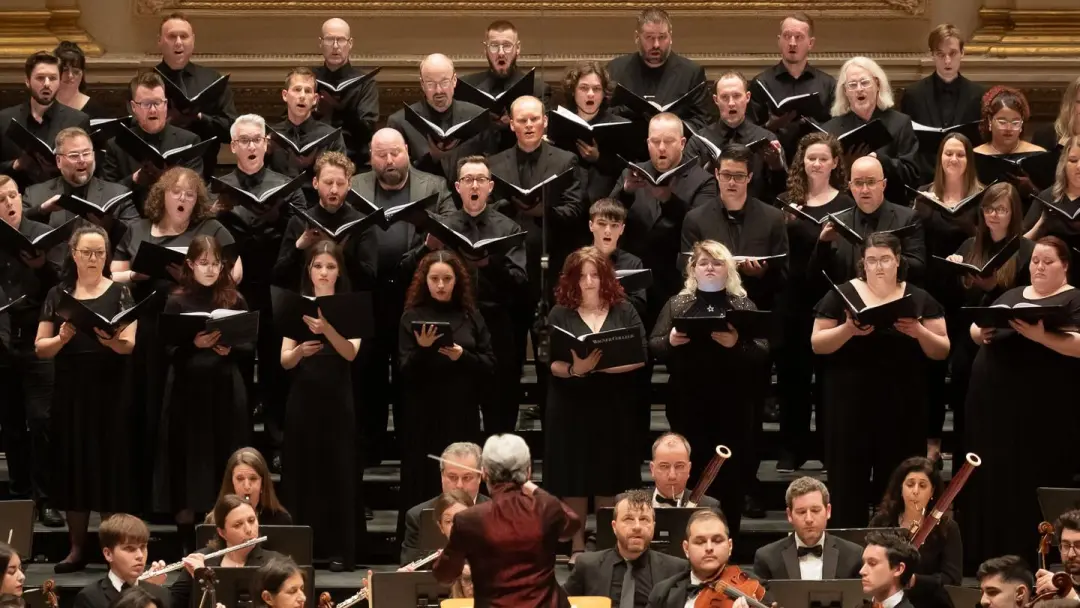 New England Symphonic Ensemble plays Glasgow, Vivaldi, Hagenberg and Schubert