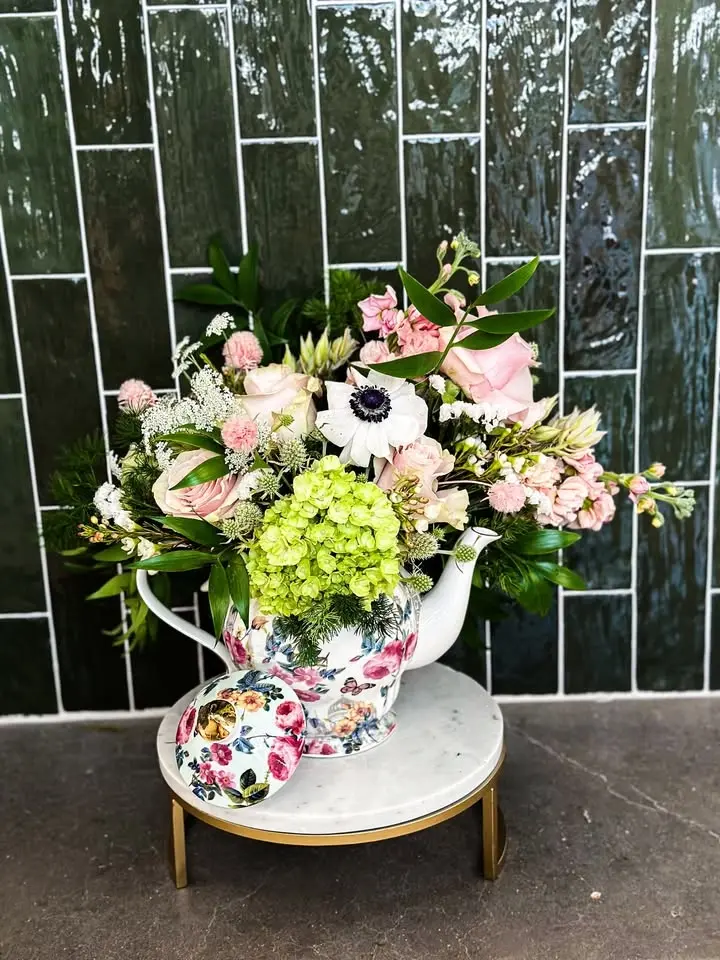 Bridgerton Inspired Flower Workshop
