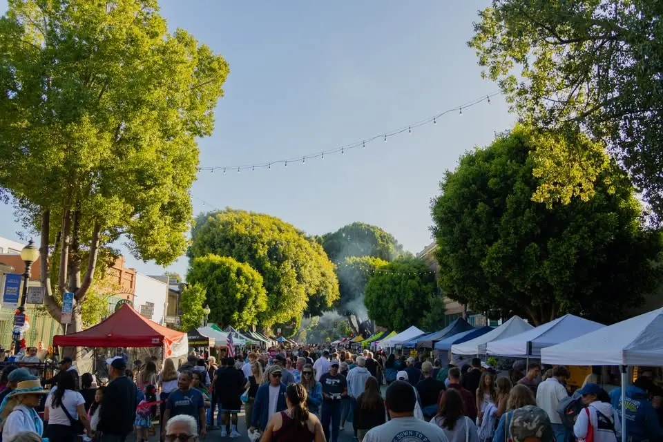 Downtown SLO Thursday Night Farmers' Market