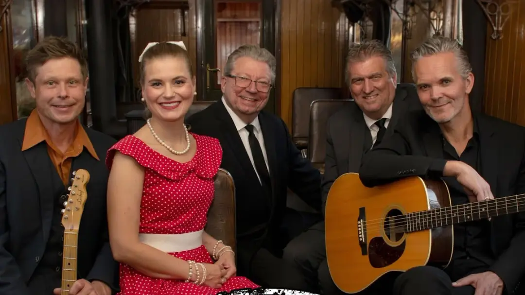 Cash Commitment, a tribute to Johnny & June