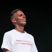 Harry Baker: Tender