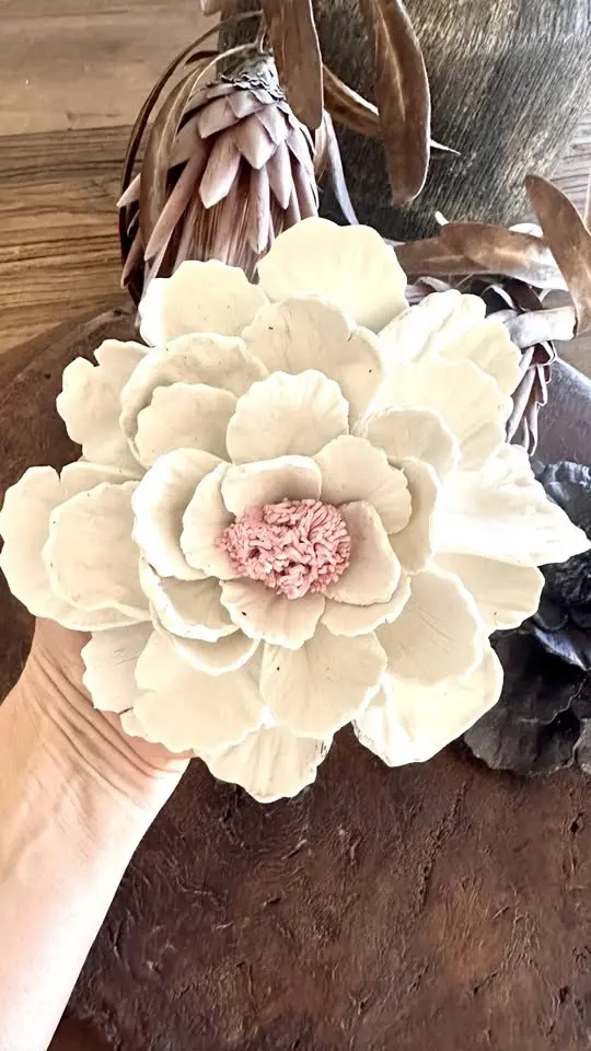 Clay & Sip - Clay Flower Workshop