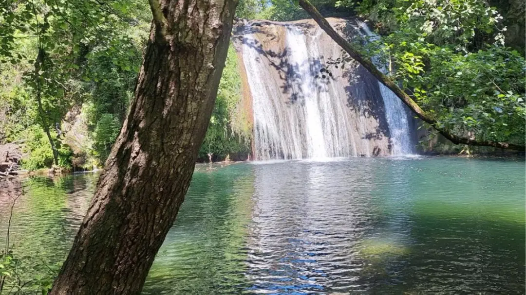 🌿 Ruta por las Pozas Escondidas de Les Planes d'Hostoles💦