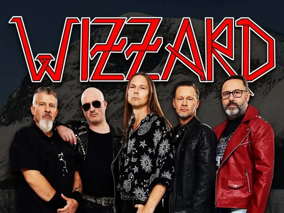 WIZZARD + HORSE OF TROJA