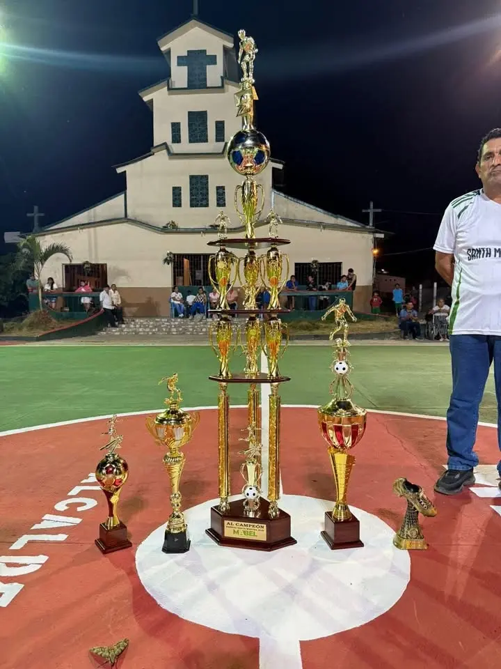 GRAN FINAL DEL CAMPEONATO BARRIAL CON ORQUESTA GRATIS 