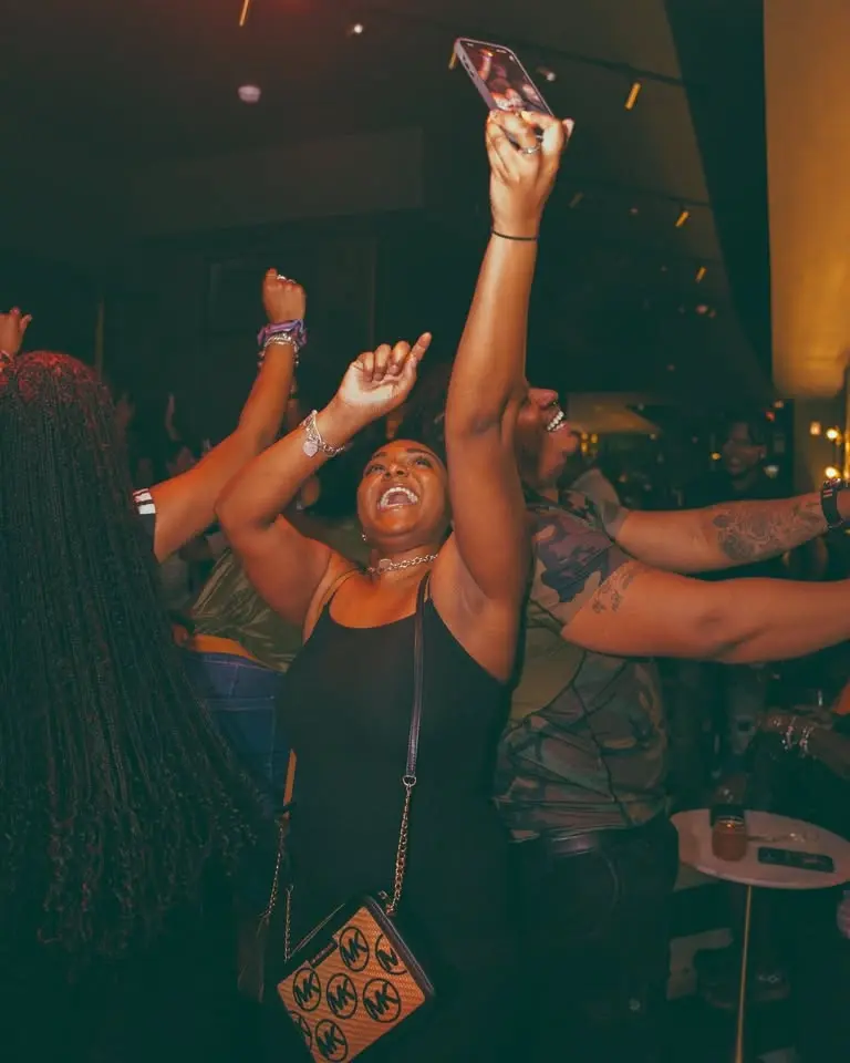 Sunday Groove at Nostalgia