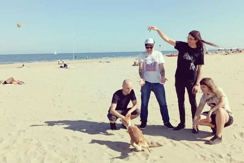 My Pitbull Lucifer + Sen Triplet + Schrödingerova kočka