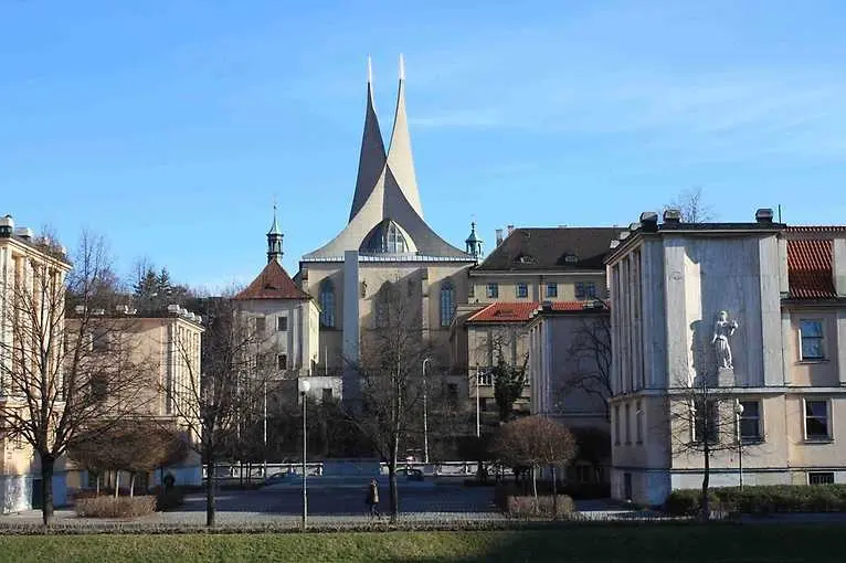 Slovanské Emauzy