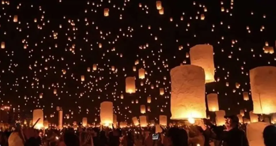 Poconos Sky Lantern Festival by Glow