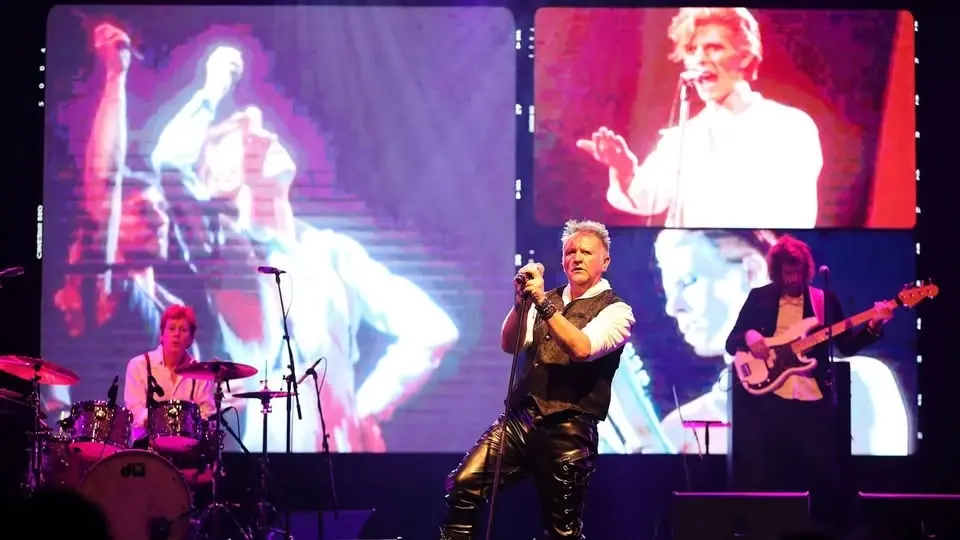 Ashes To Ashes - David Bowie Experience