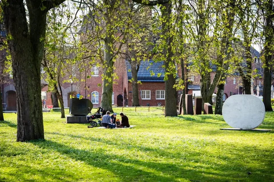 Sommarlund: Visning av Skulpturparken