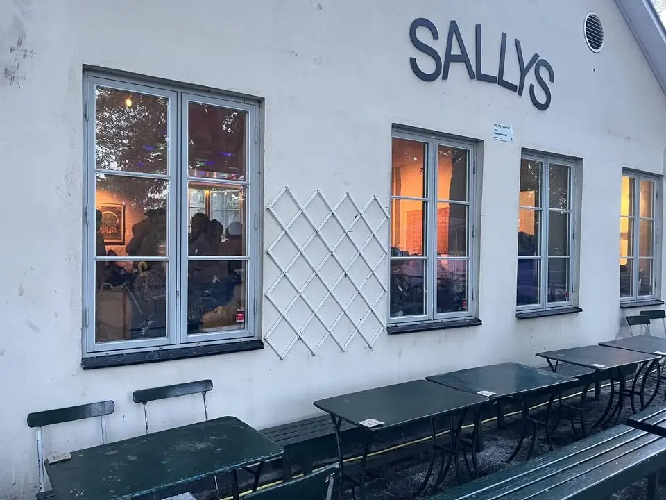 Tuesday Swing Nights at Sally's Café 25/8