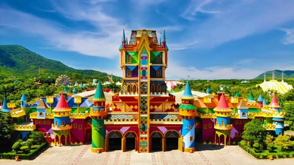 BETO CARRERO & OKTOBER FEST