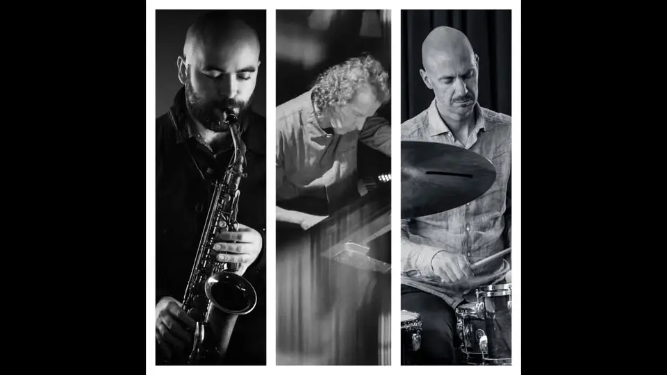 Gill / Spence / Nilsson (AUS/SWE) + Hill / Hall / Raymond / Wishart