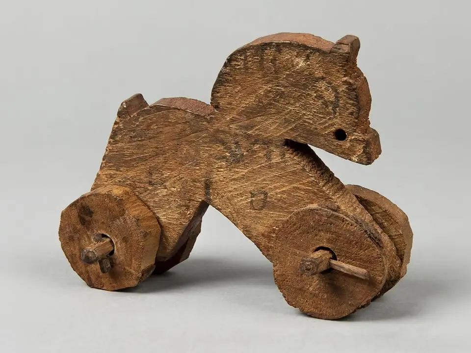 Sunday Drop-In Tour | At Leisure: Life Beyond Work in the Ancient World
