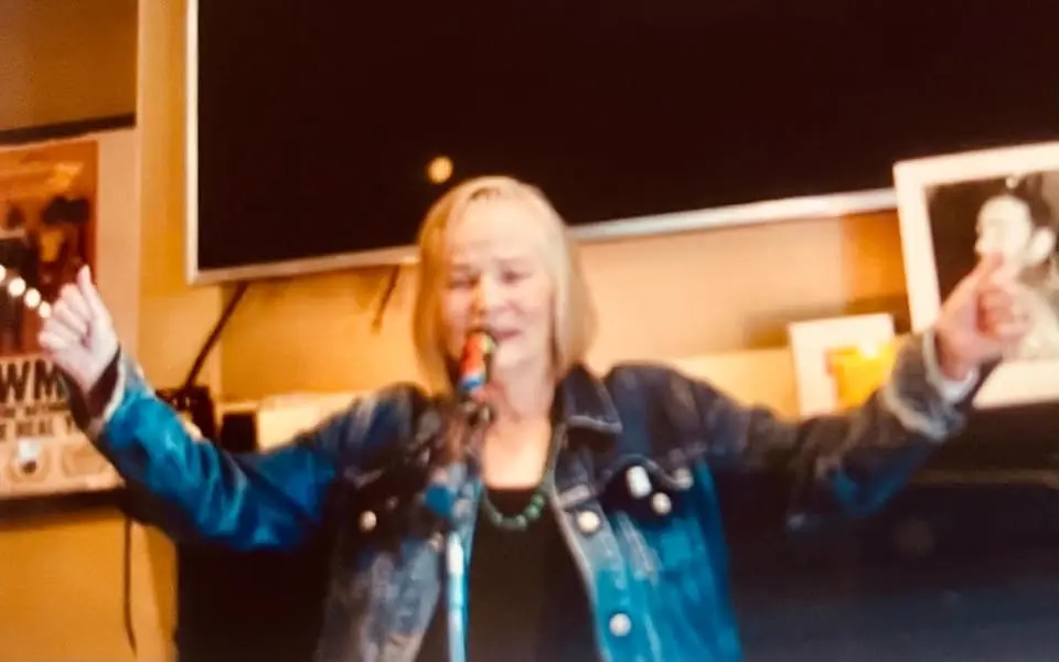 Lyn Boughton @ Yarra Hotel Poetry