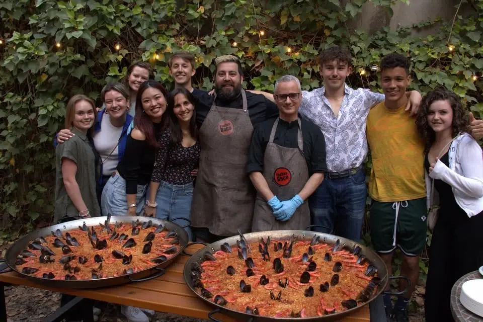 Big paella Linguaschools