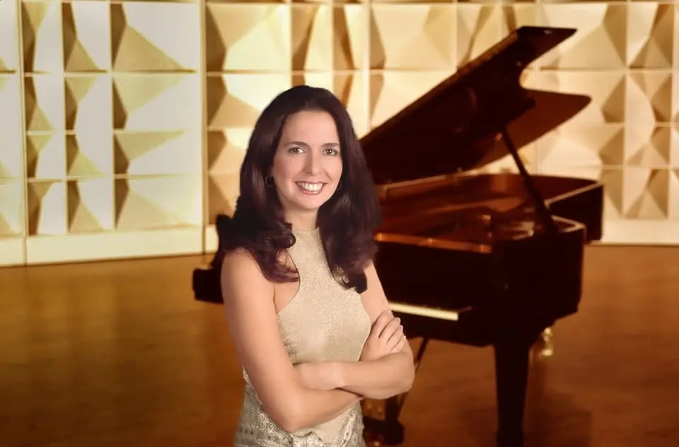 CLARA RODRIGUEZ piano - Venezuelan and Latin American Music Summer Concert