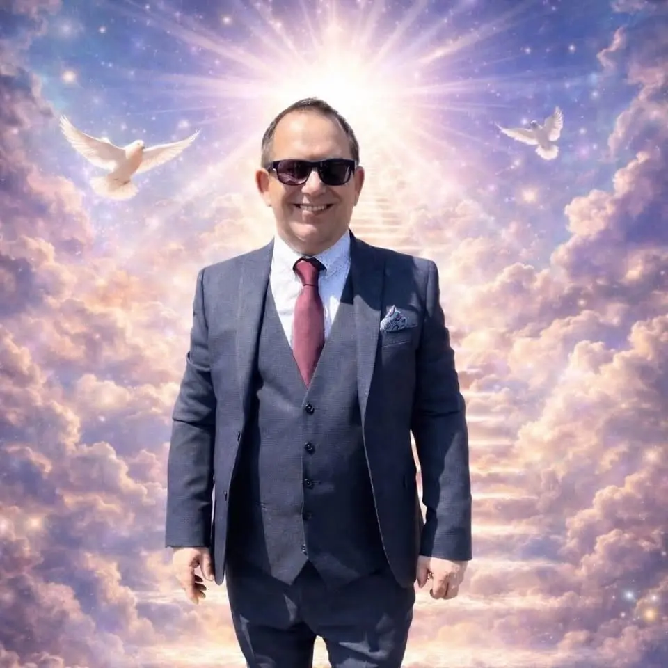 Night of Mediumship with Howard Davison & Cat 