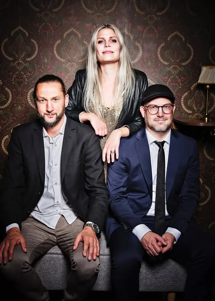 Pop i Jazzkostym