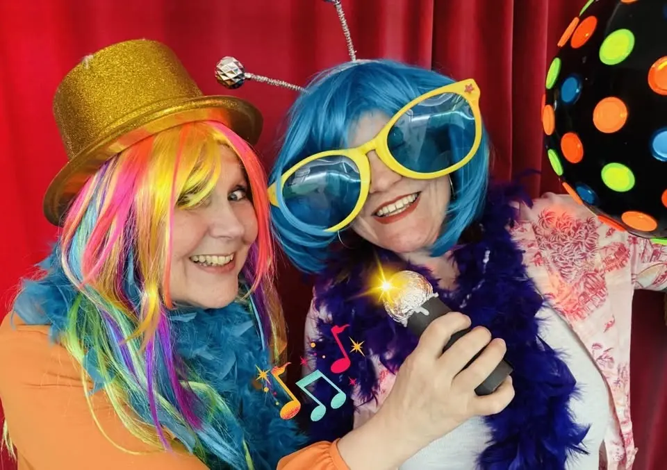 Familjelördag: Discodax!