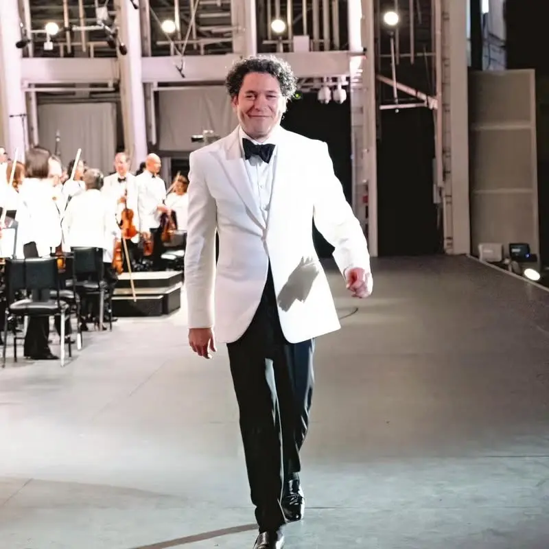 Celebrating Gustavo at the Bowl: Dudamel's Playlist