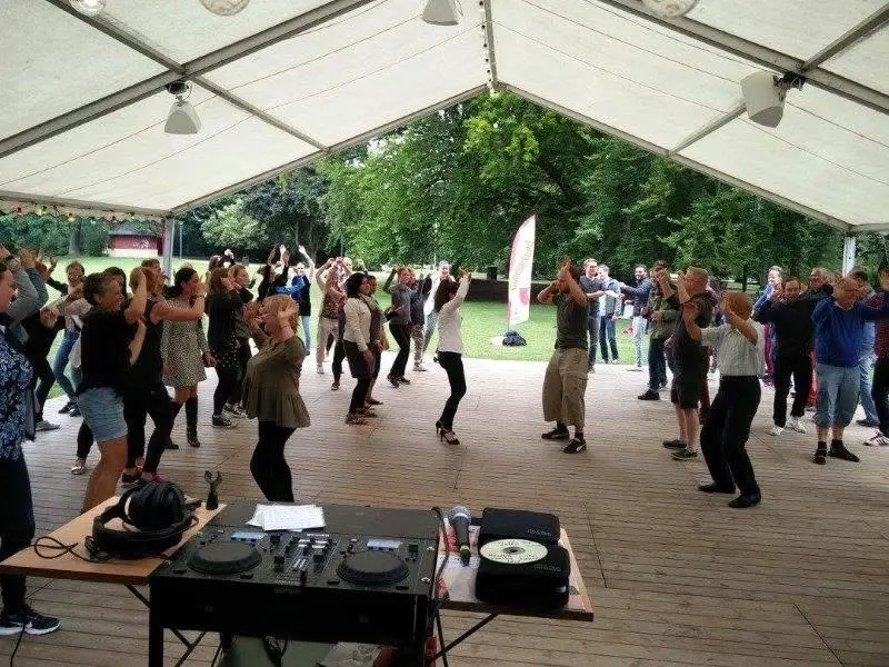Sommarlund: Salsa med Cubasalsa