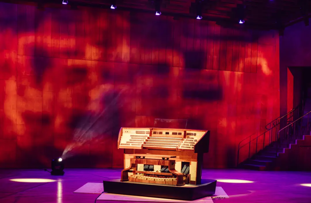 Isabelle Demers: Orgelmusik från då och nu