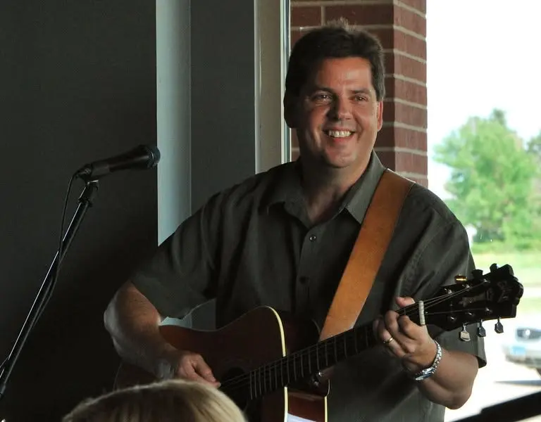 James Dahl at Tally's Dockside on White Bear Lake