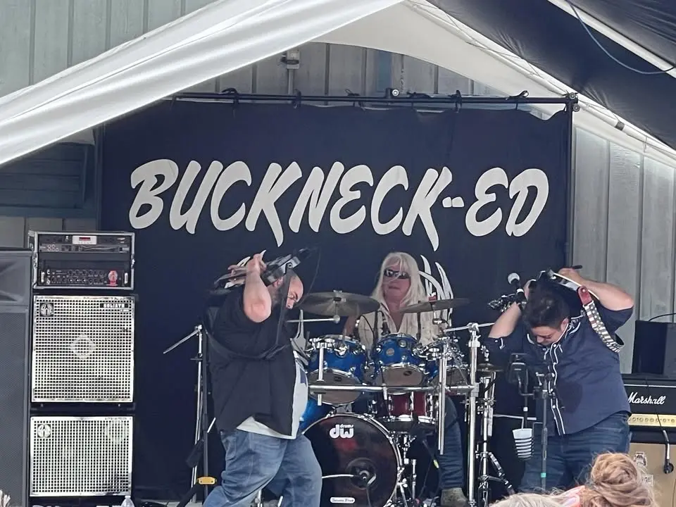 Brooklyn truck and tractor pull presents Saturday Night Live with BuckNeck-Ed