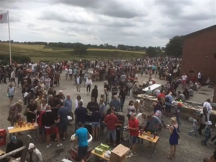 Stora sommarloppisen!