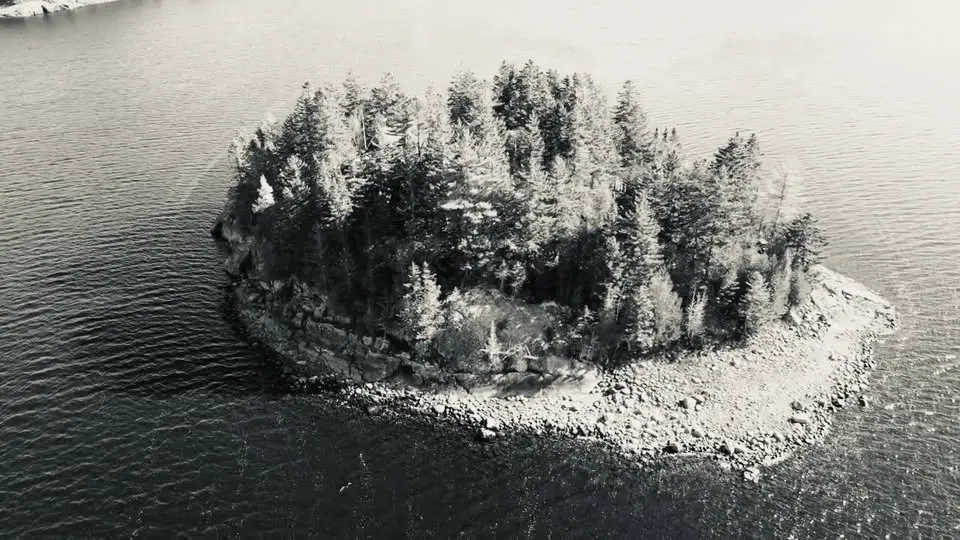 Lake Utopia 