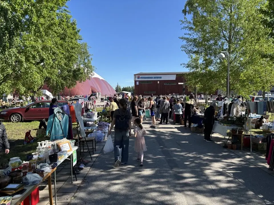 Sommarloppis i Piteå -Badhusparken