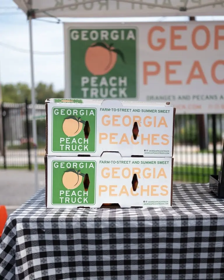 Georgia Peach Truck — Cambridge, MA @ Pemberton Farms Marketplace