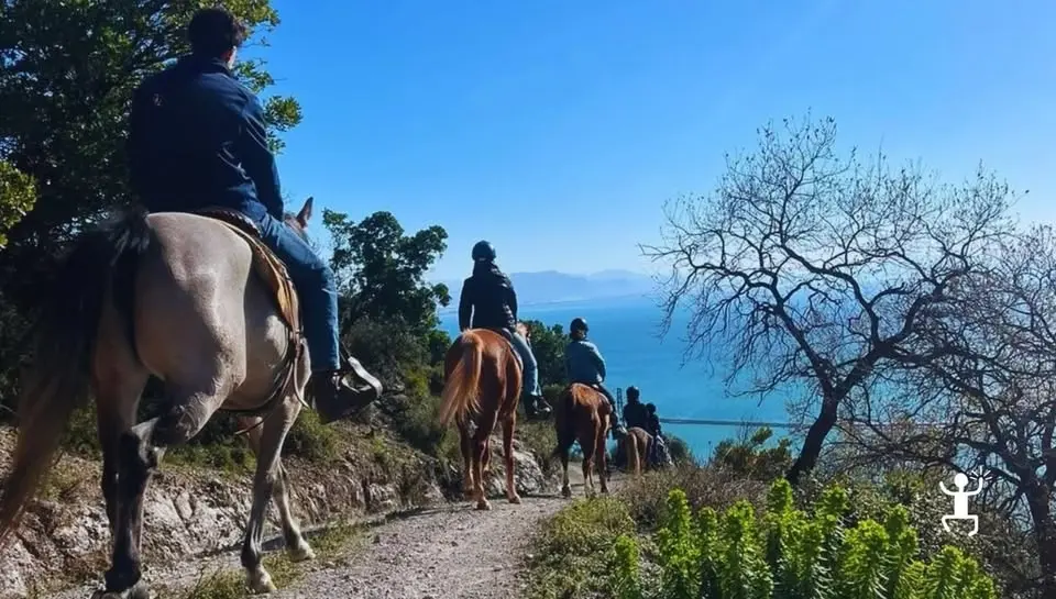 Escursione a cavallo a Cava de' Tirreni