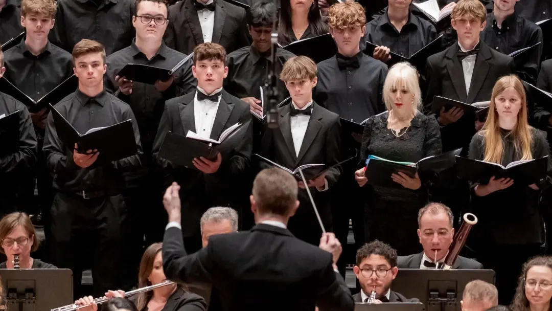 New England Symphonic Ensemble plays Forrest, Runestad and Hagenberg