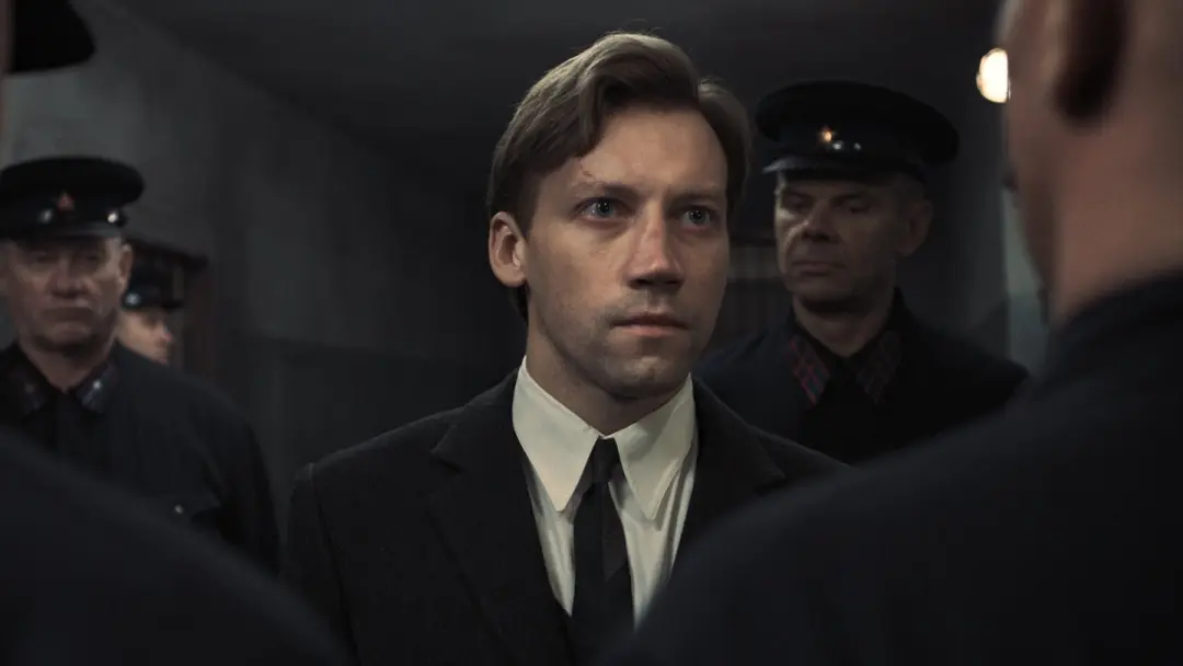 Expat Cinema: Meet-up | Two Prosecutors with English subs & network drinks