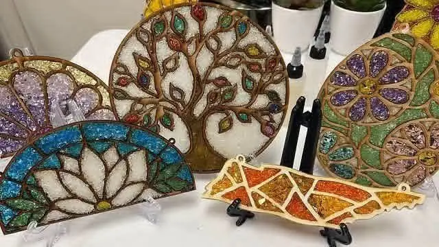 Suncatcher Crushed Glass Class
