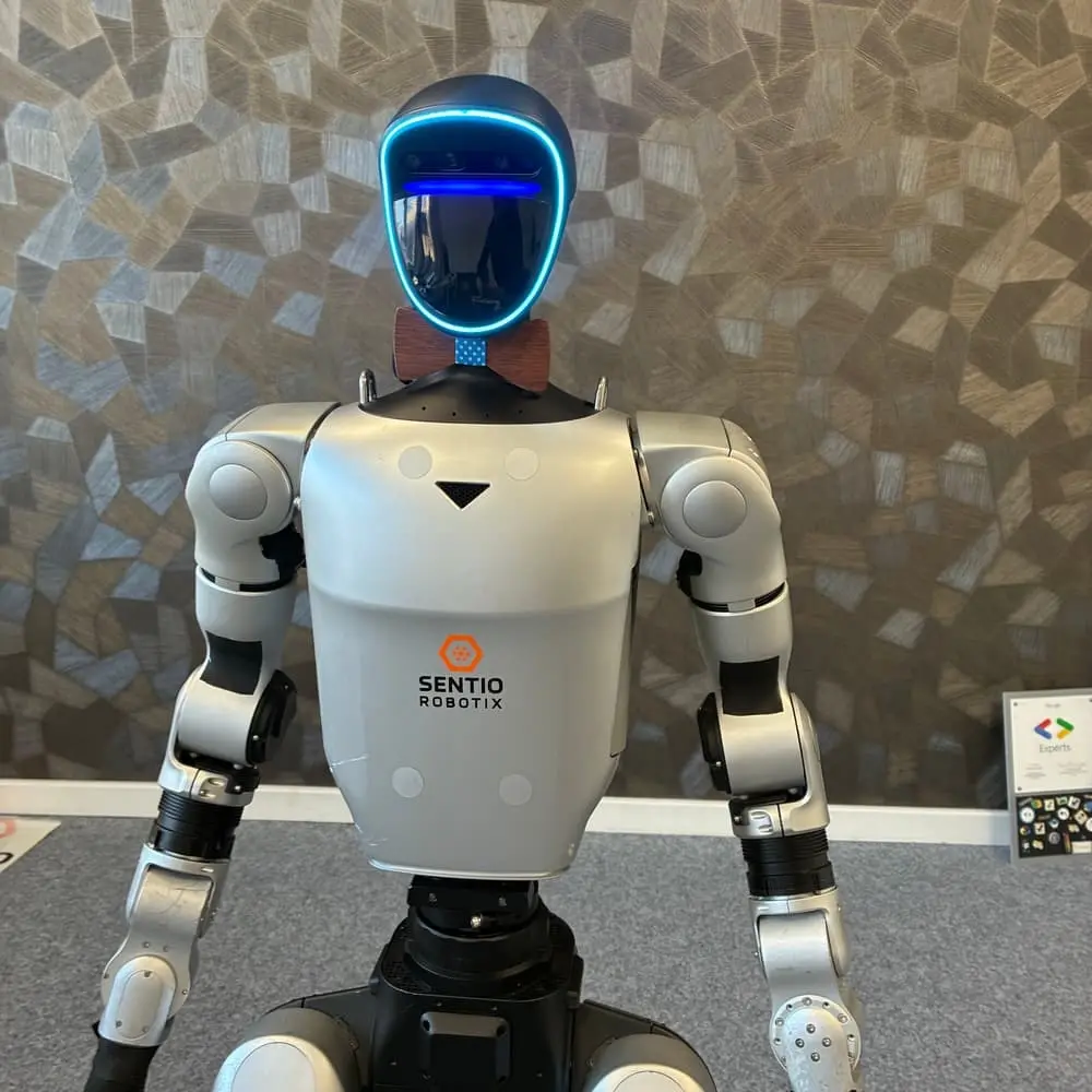 Sentio Humanoid Series - Prague #2 | Private Humanoid Robot Demo
