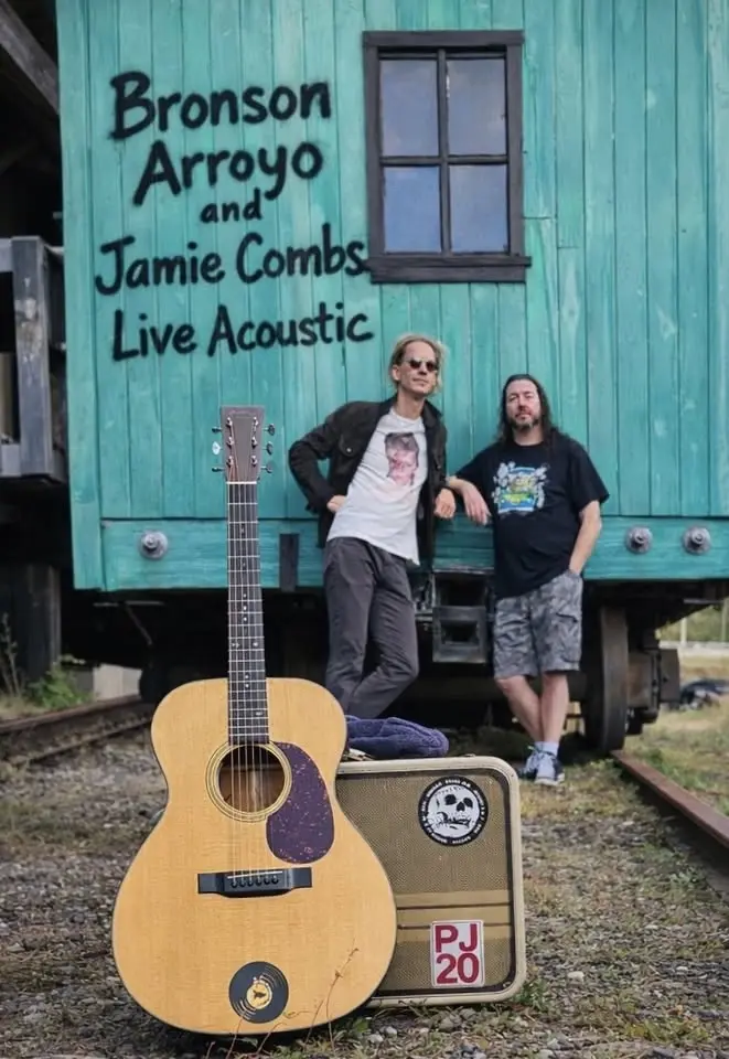 Bronson & Jamie at Shoreline Social! - 8/1