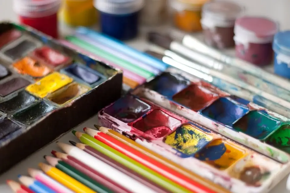 Adult Art Club