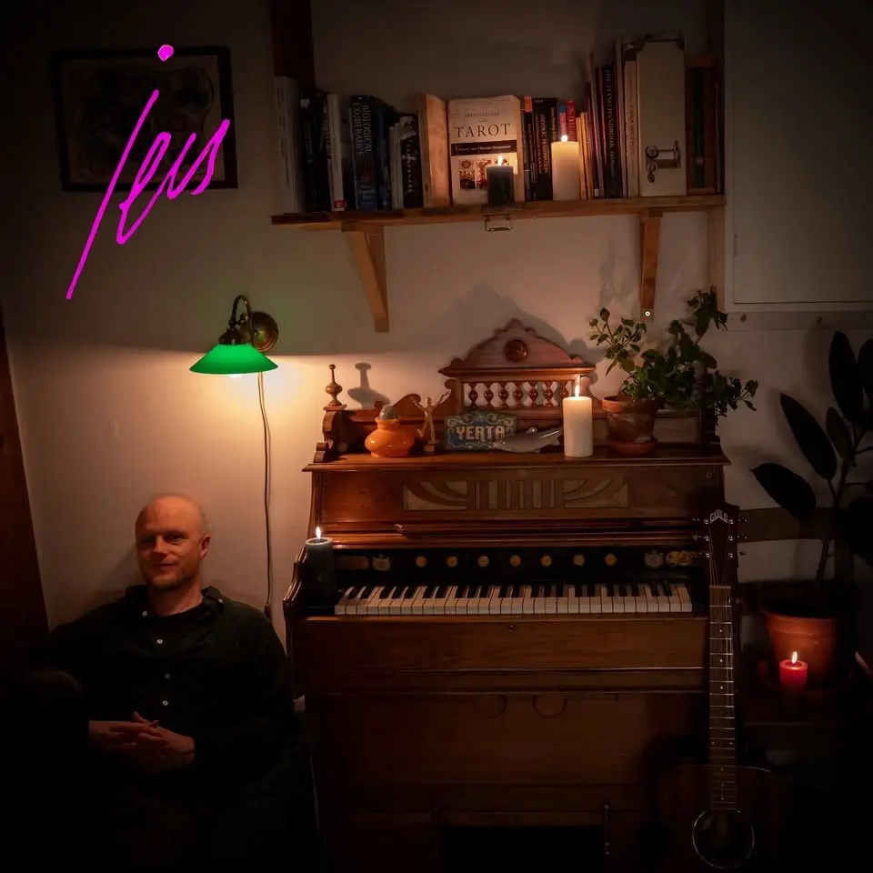 iens (LIVE)