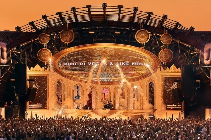 Tomorrowland presents Dimitri Vegas & Like Mike