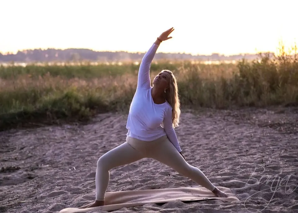 Lymfyoga med Karin kl. 10.00 - 12.00 den 15 juli