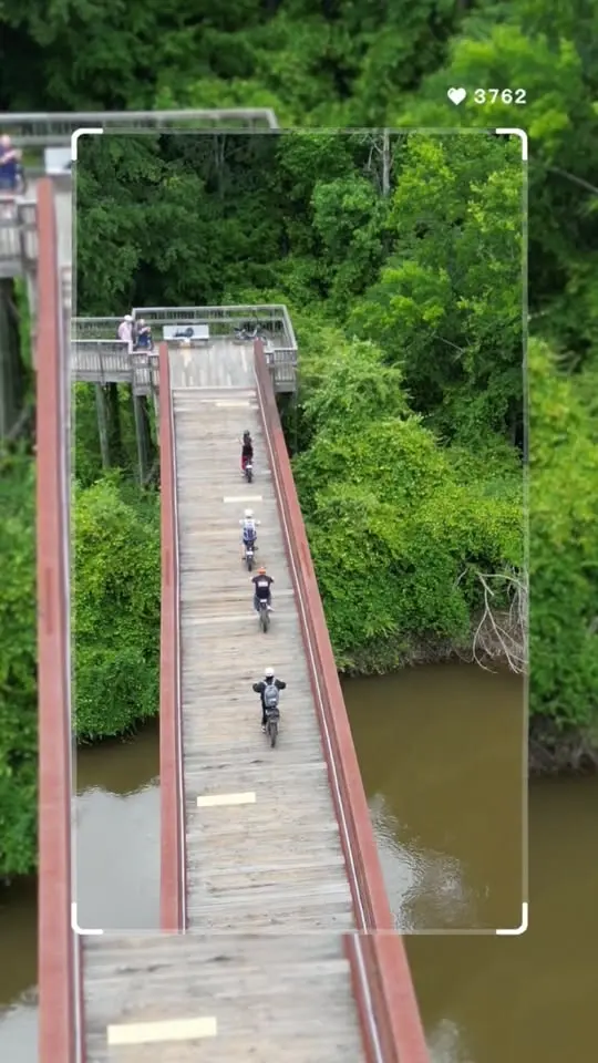 3 hour e-bike tour: Ghosts, Mystery, Raleigh History