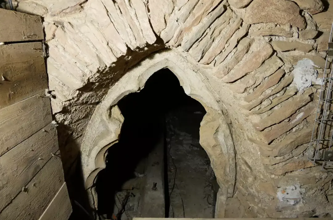 Tajemství staveb skrytá očím – úvod do stavebně-historických průzkumů