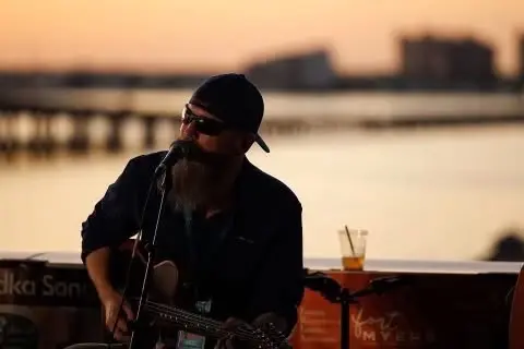 Madison Morris - LIVE @ Midnight Tavern Naples
